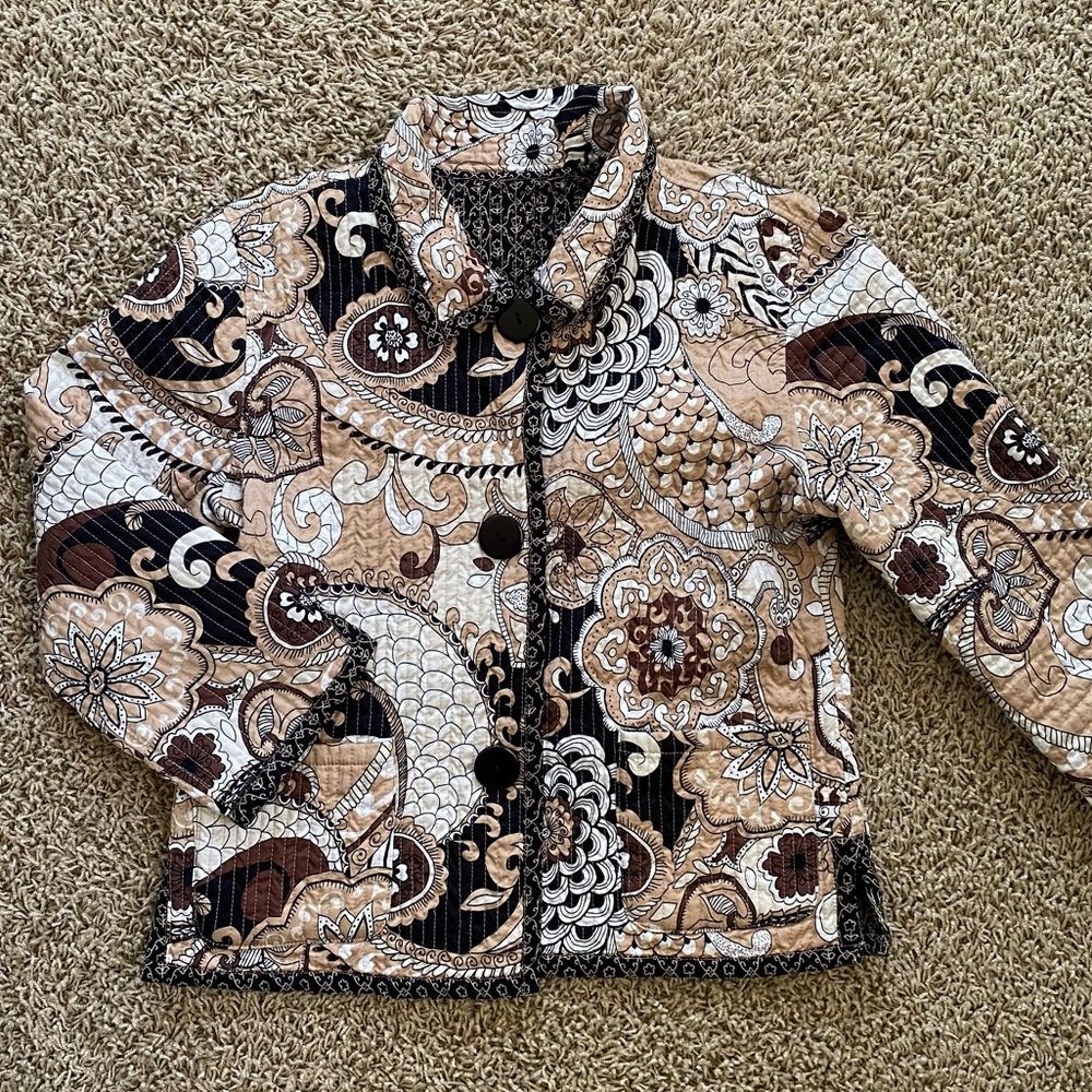 Quilted Jacket Size Small Reversible